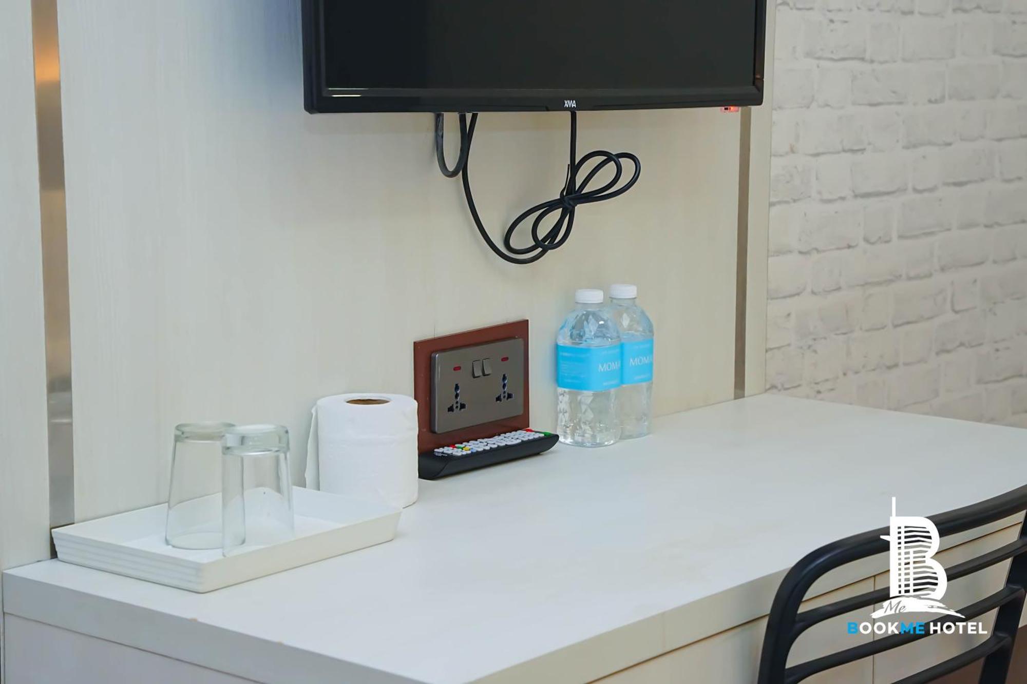 Bookme Hotel Johor Bahru Dış mekan fotoğraf